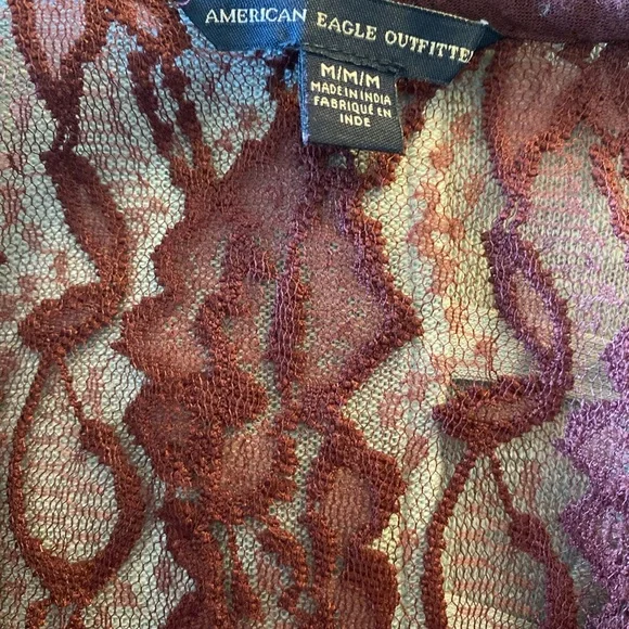 American Eagle Women's Elegant Lace Detail Top in Burgundy - Picture 4 of 4